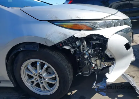 2017 Toyota Prius Prime Premium z USA, uszkodzony, nr VIN JTDKARFP4H3058301